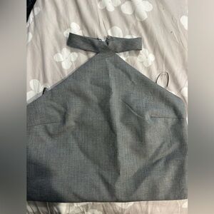 gray collared halter top